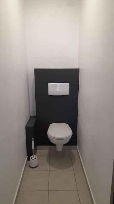 Appartement Lumineux Et Central 프로프리아노 외부 사진