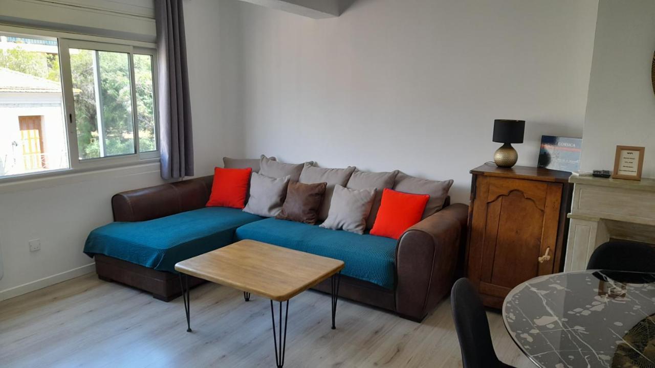 Appartement Lumineux Et Central 프로프리아노 외부 사진